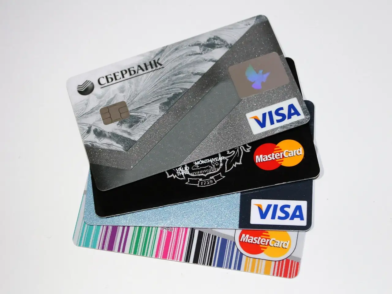 Banks Offering Student Loans: Find Your Best Options