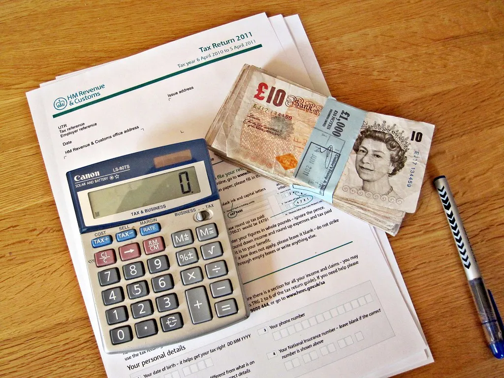 Why does paying off a loan hurt credit